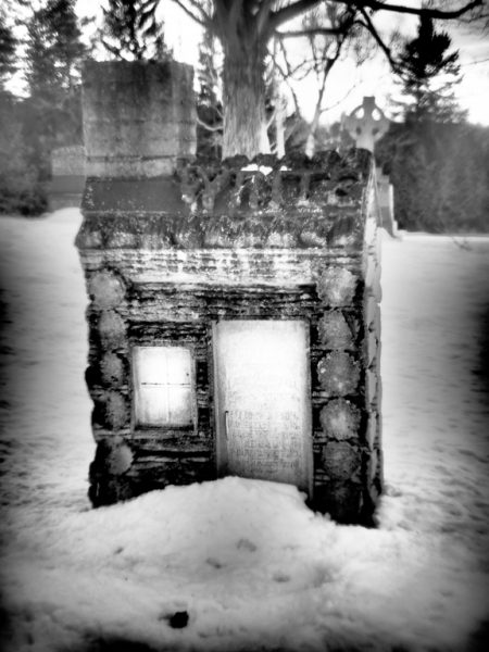 The Deathly House of Holga