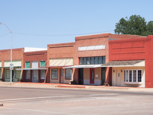 Erick, OK.  The Non-Ghost  Town Ghost Town