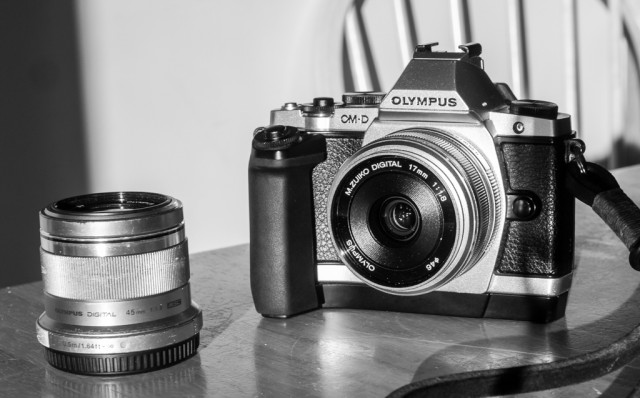 My Street Photography Kit. Olympus OMD-EM5, mZuiko 17mm f1.8, mZuiko 45mm f1.9