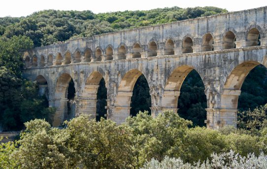 Sept 15, 2012.  A Visit to Pont du Gard in Nîmes